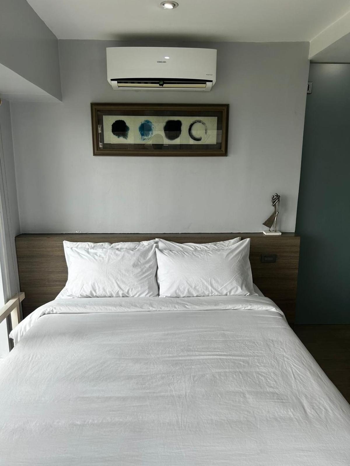 Oasis Regency @ Fort Victoria Bgc Taguig Extérieur photo